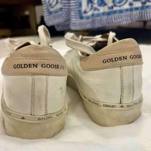 Golden Goose White and Gold Sneakers with Box - Picture 6 of 8
